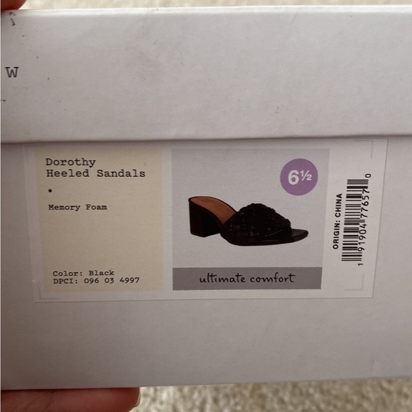 A new day Target Shoe bundle ! Perfect for dressing up or down. Cushioned - Picture 1 of 8